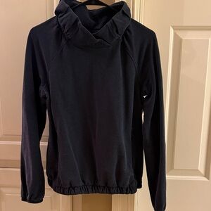 lululemon athletica womens Navy sweatshirt